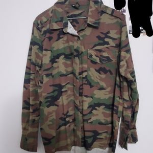 Forever 21 Camo long sleeve